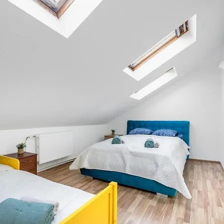 Large And Cozy 2-level 아파트 탈린