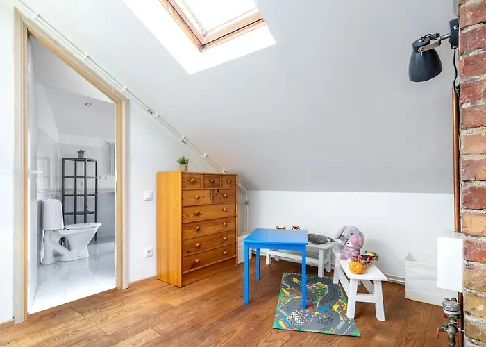 Large And Cozy 2-level Apartman