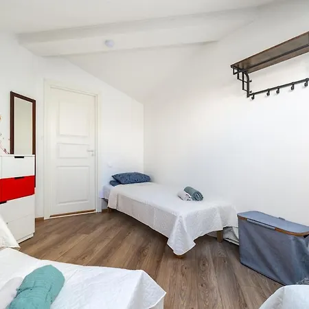 Appartamento Large And Cozy 2-level