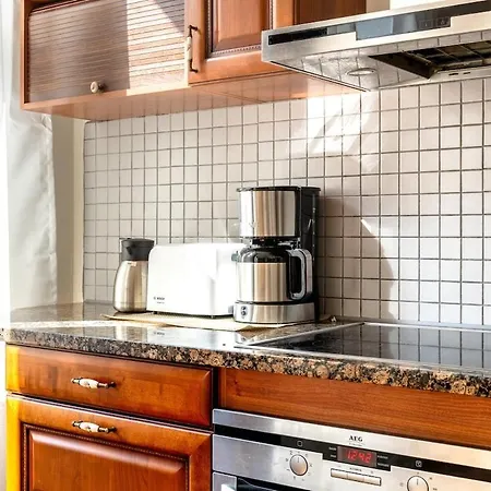 Large And Cozy 2-level Appartamento *