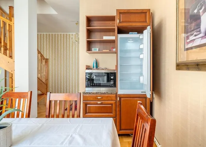 Апартаменты Large And Cozy 2-level