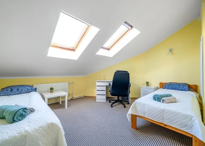 Апартаменты Large And Cozy 2-level